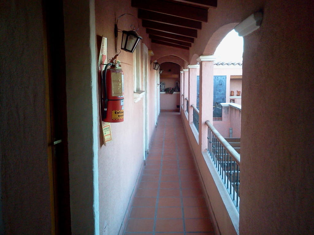 Hostal Terrazas Del San Bernardo Salta Esterno foto
