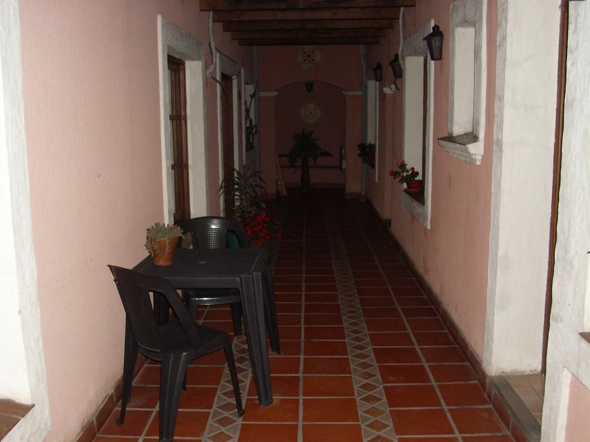 Hostal Terrazas Del San Bernardo Salta Esterno foto